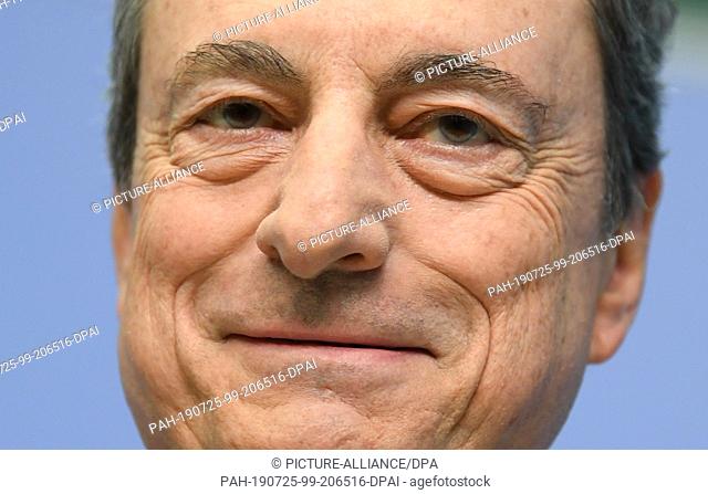 25 July 2019, Hessen, Frankfurt/Main: Mario Draghi, President of the European Central Bank (ECB), attends the press conference at the ECB headquarters