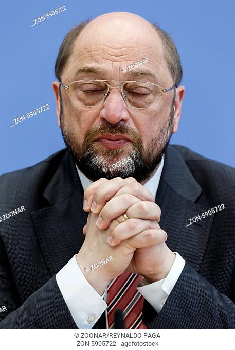 Berlin, Germany. 05th May, 2014. Top candidate of SPD for the European elections in 2014, Martin Schulz, and SPD-party leader