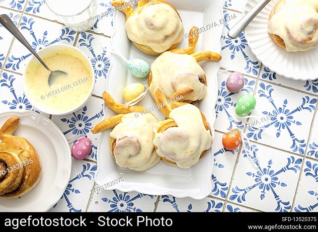 Easter bunny cardamom and cinnamon rolls with orange glaze