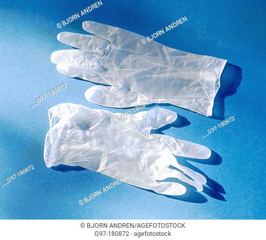 Surgeon gloves