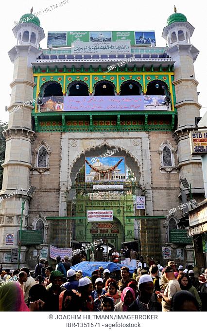 Front side and entrance to the Dargah Sharif, Holy Dargah, Mosque complex with the grave of Khwaja Muinud-din Chishti, a Muslim Sufi saint