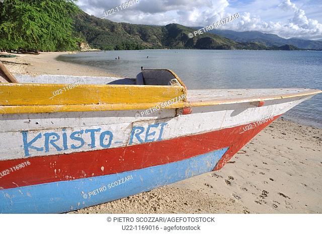 Dili (East Timor): fishing boat at the Areia Branca's beach
