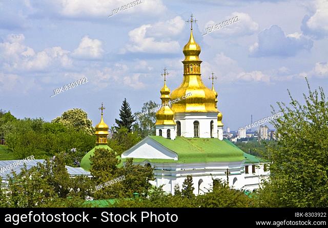 Kievo-Pecherskaya lavra orthodox monastery, Kiev, Ukraine, Europe