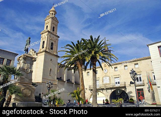 Church of San Pedro, Jorge Juan Monument, Town Hall Square, Rathausplatz, Novelda, Costa Blanca, Spain, Europe