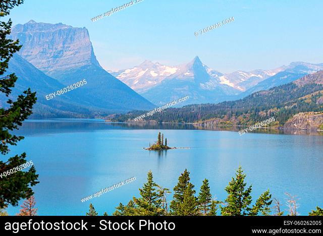 Picturesque rocky peaks of the Glacier National Park, Montana, USA. Beautiful natural landscapes