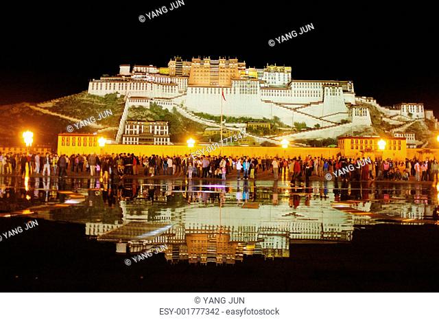 Night scenes of the Potala Palace