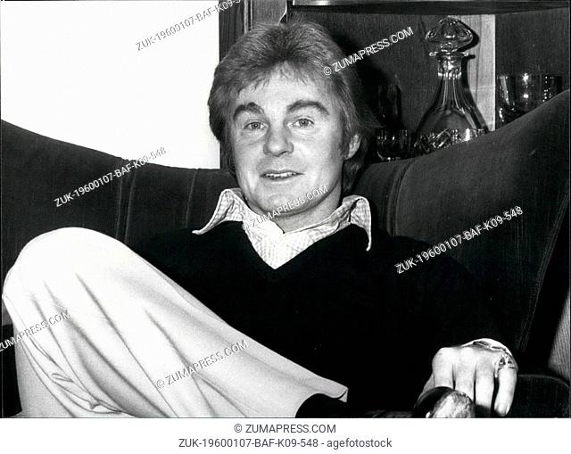 Feb. 26, 2012 - Derek Jacobi at Home : Derek Jacobi played the title role in the series 'I Claudius' it was a performance that earned him enormous acclaim and a...