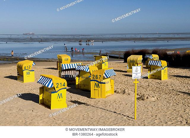 Wicker beach chairs on the coast, Duhnen district, North Sea resort Cuxhaven, Lower Saxony, Germany, Europe