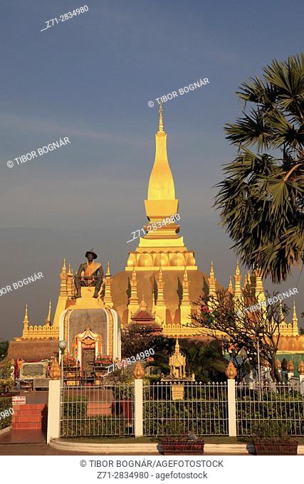 Laos, Vientiane, Pha That Luang, buddhist stupa, King Setthathirath statue,