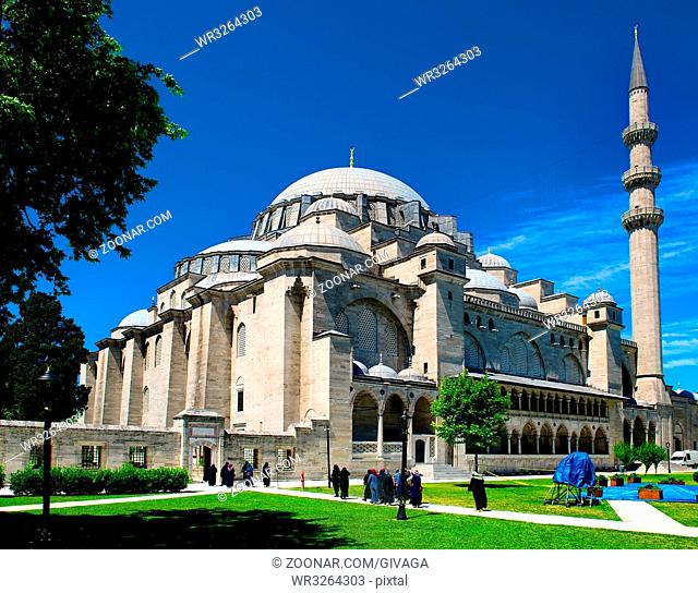 Suleymaniye Mosque in Istanbul at sunny summer day, Turkey