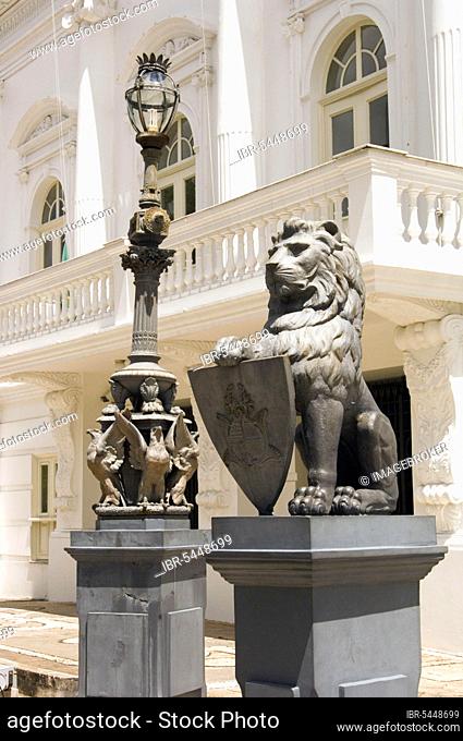 Lion statue in front of the government palace 'Palacio dos Leoes', Sao Luis, Maranhao State, Brazil, South America