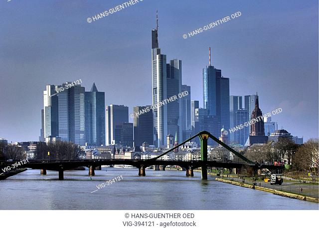 Skyline with the bank quarter of Frankfurt. - Frankfurt, Hessen, GERMANY, 22/02/2007