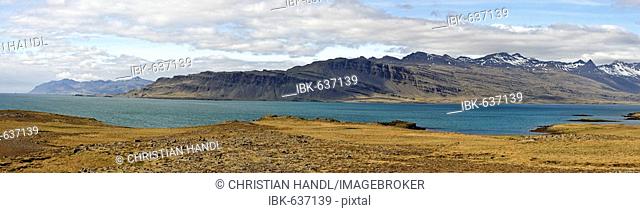 Hamarsfjoerður (fjord), Iceland, Atlantic Ocean