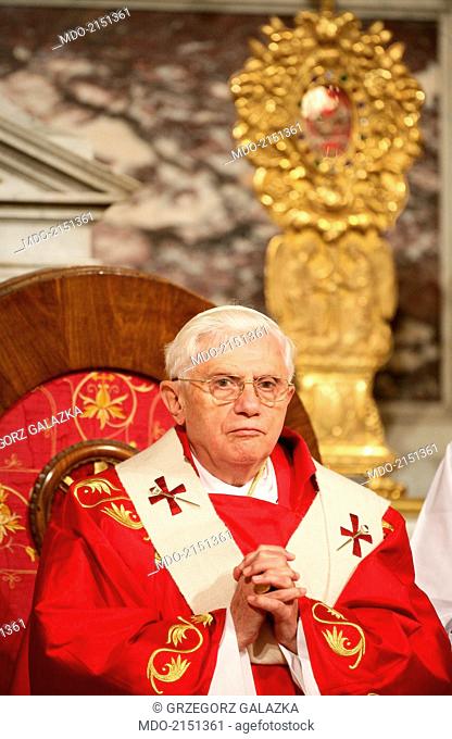 Pope Benedict XVI (Joseph Aloisius Ratzinger) celebrating the mass at the Cathedral of the Holy Spirit. Istanbul (Turkey) 2006
