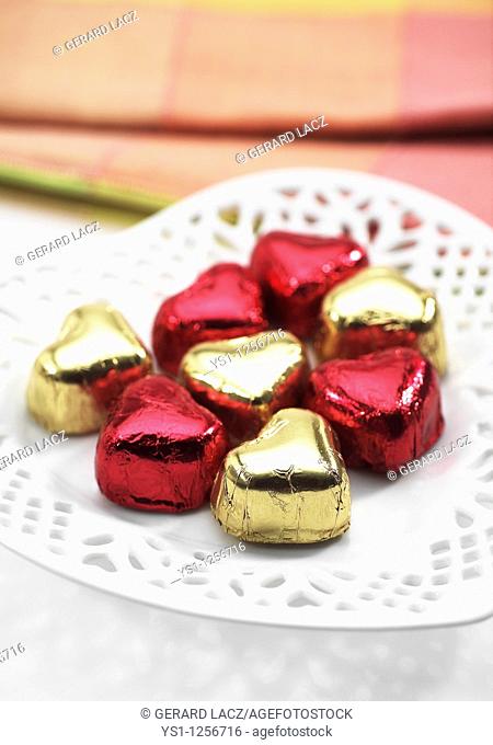 CHOCOLATE HEART FOR SAINT VALENTINE'S DAY