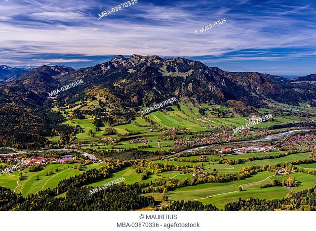 Germany, Bavaria, Upper Bavaria, Tölzer Land (area), Isarwinkel (region), Lenggries, Isartal in direction to Brauneck (mountain), view close Lenggrieser Hütte
