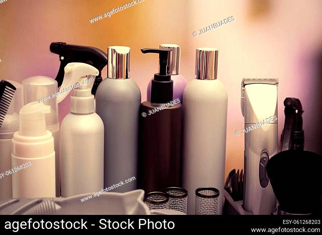 generic cosmetics containers