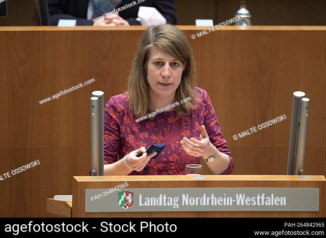 Verena SCHAEFFER, Schäffer, chairwoman of the parliamentary group of Buendnis 90 / Die Gruenen, chairman of the parliamentary group
