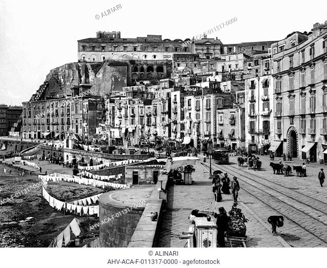 Via Santa Lucia in the district of Pizzofalcone in Naples. Mount Echia can be seen in the background, shot 1900 ca. by Alinari, Fratelli