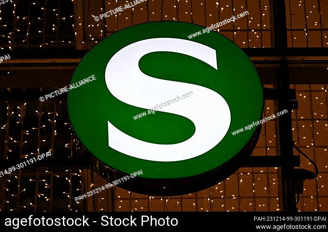 14 December 2023, Brandenburg, Potsdam: The lettering ""S"" for S-Bahn stands above the entrance to the station passages. Photo: Soeren Stache/dpa