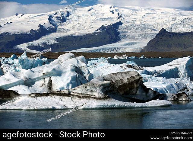 Iceberg Lagoon Jokulsarlon Iceland Filled With Glacial Icebergs