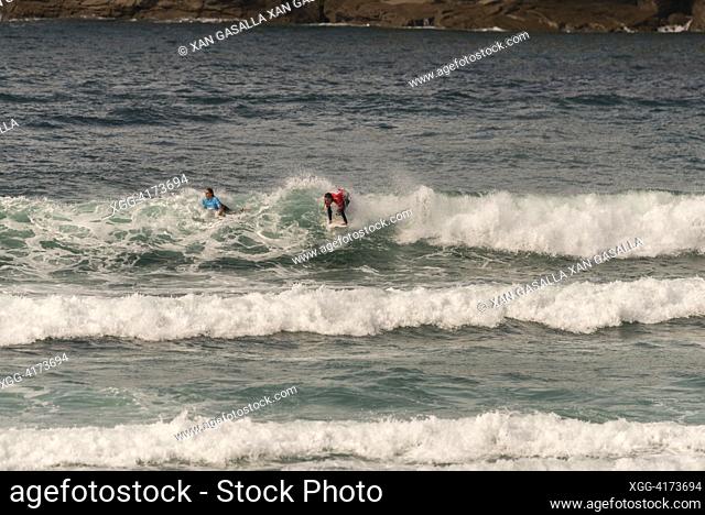 Valdoviño, Spain, 3rd september 2023. world surf league. Pantin classic surf pro 36th edition. Janire Gonzalez Etxabarri and Camilla Kemp in the woman final
