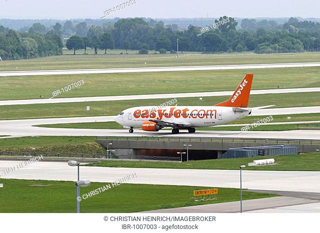 Boeing 737-375, Easy Jet Airline, Franz Josef Strauss Airport, Munich, Bavaria, Germany, Europe