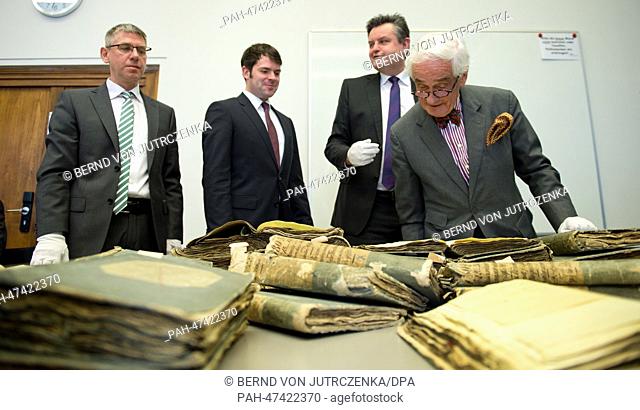 Attorney Klaus Gerlach (L-R) of the Academy of Sciences, Bjoern Boehning, head of the Senate Chancellery, Uwe Schaper, director of the state archive