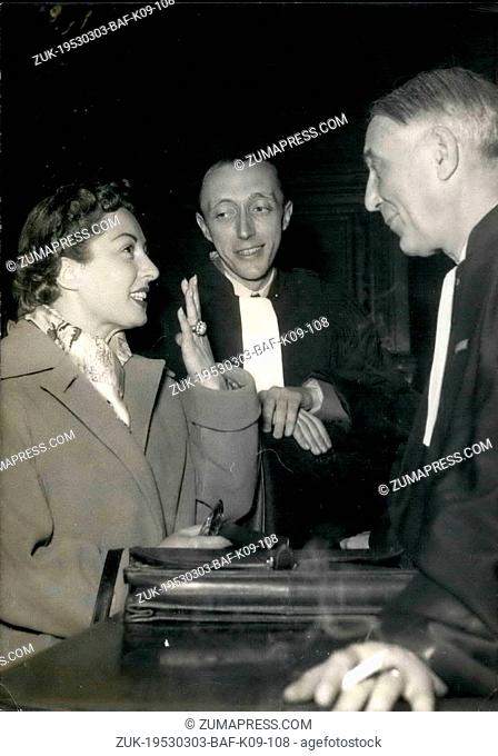 Mar. 03, 1953 - Film star sued for breach of contract.: Viviane Romane the famous French screen star is seen hare with her lawyer