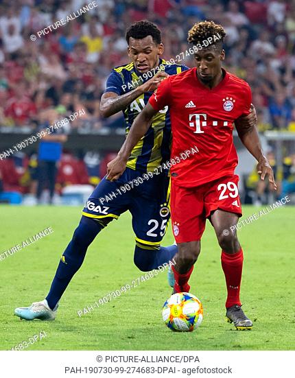 30 July 2019, Bavaria, Munich: Soccer: Test matches, Audi Cup in the Allianz Arena, semi-final: Bayern Munich - Fenerbahce Istanbul