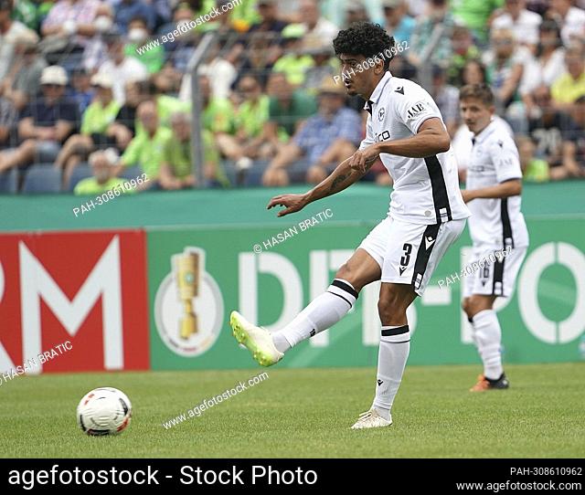July 31, 2022, Oberwerth Stadium, Koblenz, GER, DFB Cup, 1st round FV Engers 07 vs Arminia Bielefeld, in the picture Guilherme Ramos (Bielefeld)