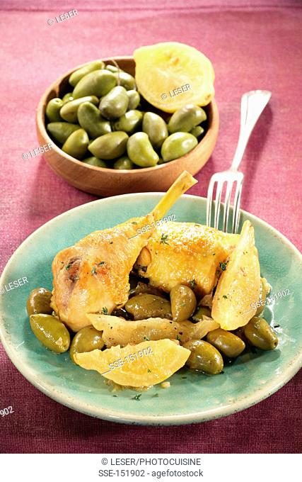 Chickan with lemon and green olives