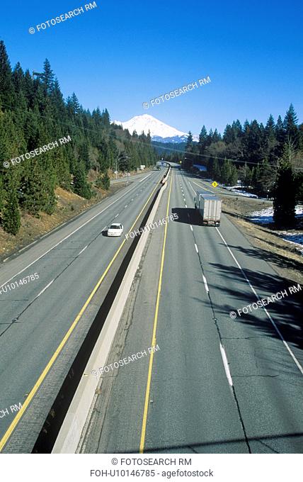 Interstate 5 to Mount Shasta, California