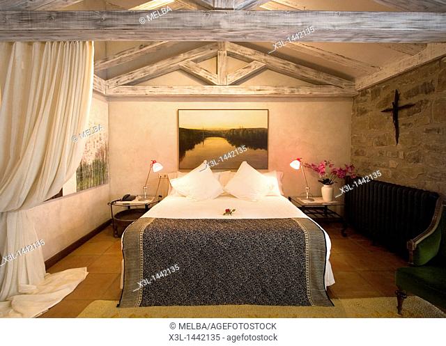 Bedroom, H Relais & Chateau El Peregrino  Puente de la Reina  Navarra  Spain