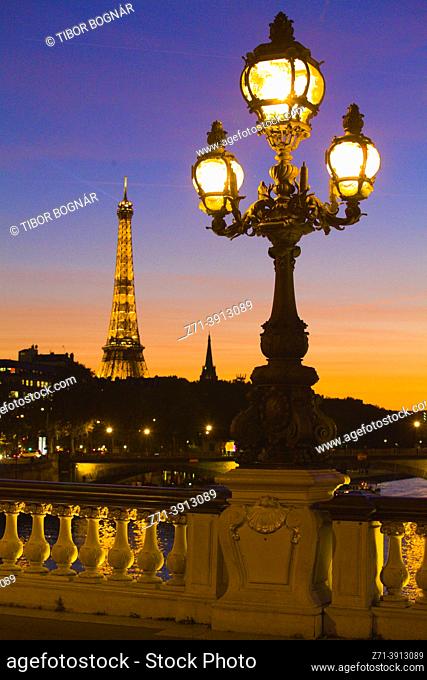 France, Paris, Tour Eiffel, Eiffel Tower, sunset