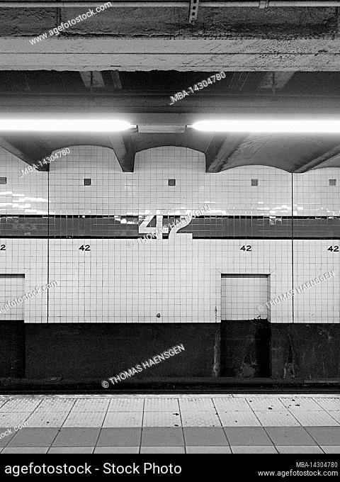 PORT AUTHORITY BUS Terminal New York City, NY, USA, 42nd Metrostation