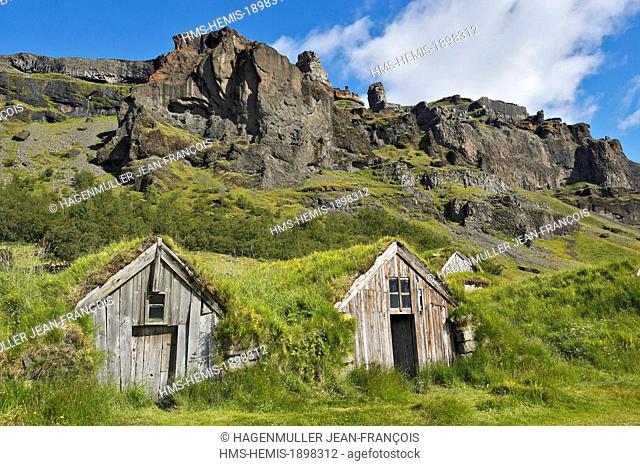 Iceland, Skogar, old farmhouse in Skogar village