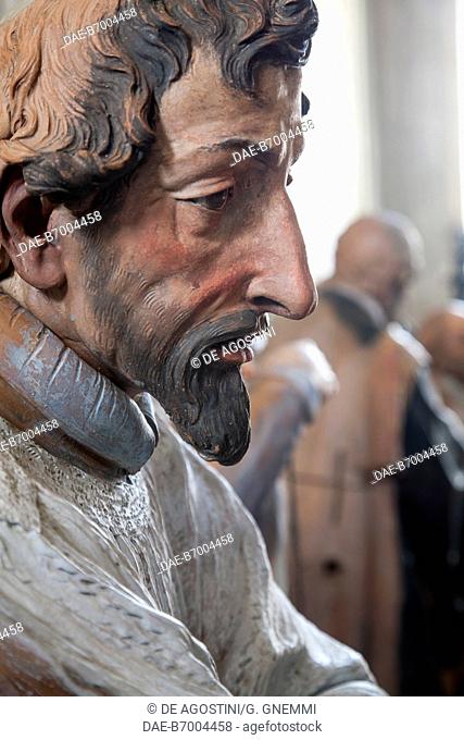 Clergyman, detail of Saint Francis canonized by Pope Gregory IX, polychrome terracotta statue by Dionigi Bussola (1615-1687), 20th Chapel