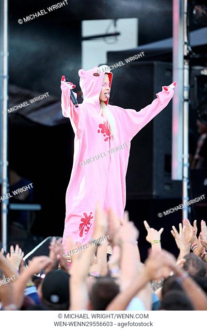 Die Antwood seen performing at the ABC studios on Jimmy Kimmel Live Featuring: Yolandi Visser Where: Los Angeles, California