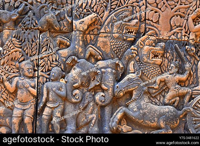Stone carvings at Prasat Banteay Srei temple ruins, UNESCO World Heritage Site, Siem Reap Province, Cambodia, South East Asia