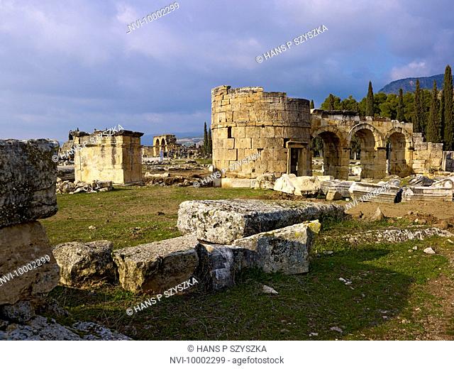 Domitian Gate, Hierapolis, Pamukkale, Turkey