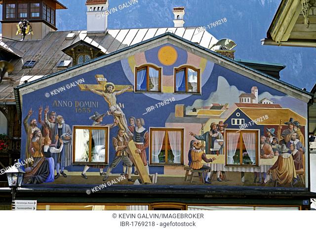 Lueftlmalerei, painted building facade, Oberammergau, Bavaria, Germany, Europe