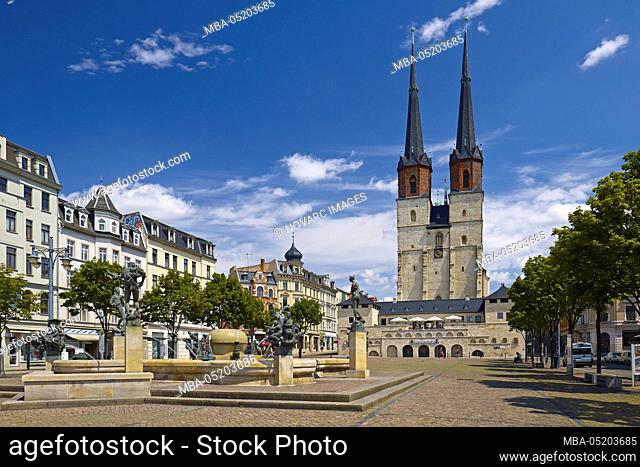 Hallmarkt with the blue towers of the Marktkirche, fountain by Bernd G”bel, Halle / Saale, Saxony-Anhalt, Germany