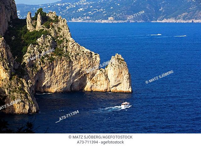 The coast near the Arco Naturale. Capri. Italy