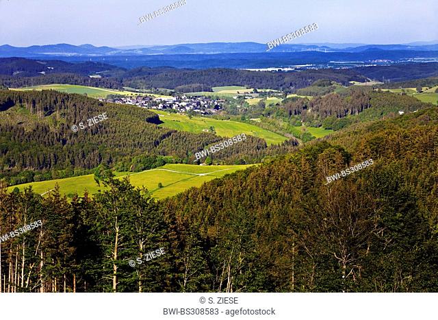 panoramic view from the Ettlesberg on the district Usseln, Germany, Hesse, Sauerland , Willingen