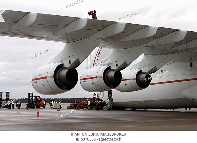 Antonow An-225, Cologne Bonn Airport, Cologne, North Rhine-Westphalia, Germany