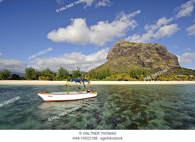 Maurice, Mauritius, Africa, Indian ocean, hotel Paradis, sand, palms, beach, seashore, boat