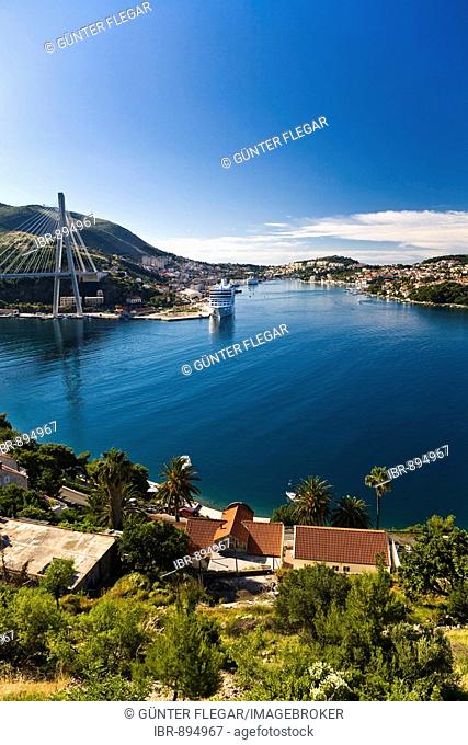 Dubrovnik Ragusa harbour, Dubrovnik-Neretva, Dalmatia, Croatia, Europe