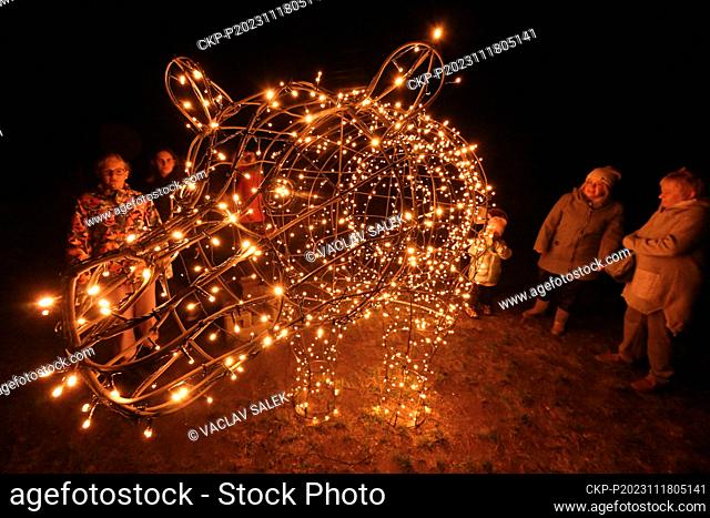 Fifteen metal sculptures of twelve species of animals, a light tunnel, a light swing and one illuminated maze with a competition include a walk through the...