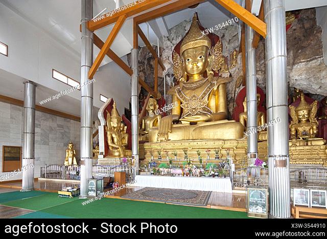 Cave with big seated Buddha, Shwe Oo Min Pagoda, Pindaya village, state of Shan, Myanmar, Asia